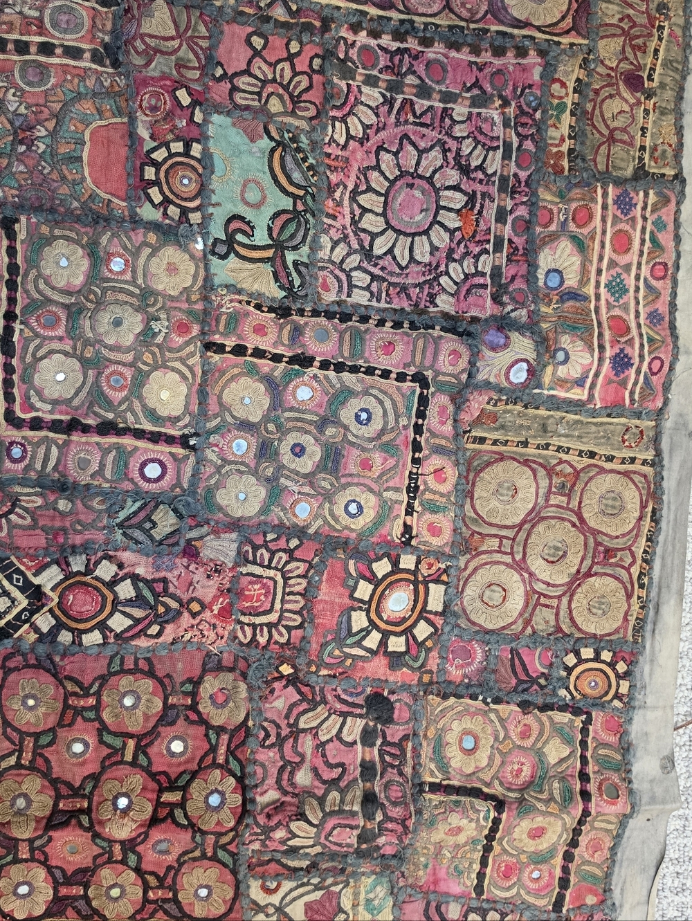 Vintage Handmade Indian Embroidered Patchwork Wall Hanging - Picture 12 of 16